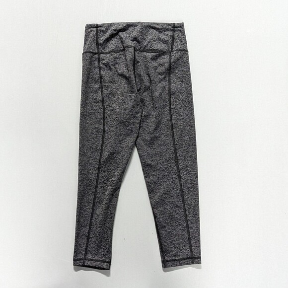 Victoria's Secret VSX Sport Size Small Grey‎ Knockout Capri's Pants - Picture 2 of 8